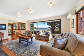 Seaside House - On Waubs Bay!, Bicheno